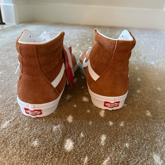 NEW Suede High Top Vans - Size 9.5 (women) / Size 8 (men) - Picture 4 of 5